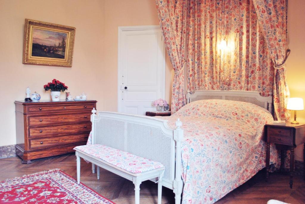 Chateau De La Jumelliere Villa Room photo